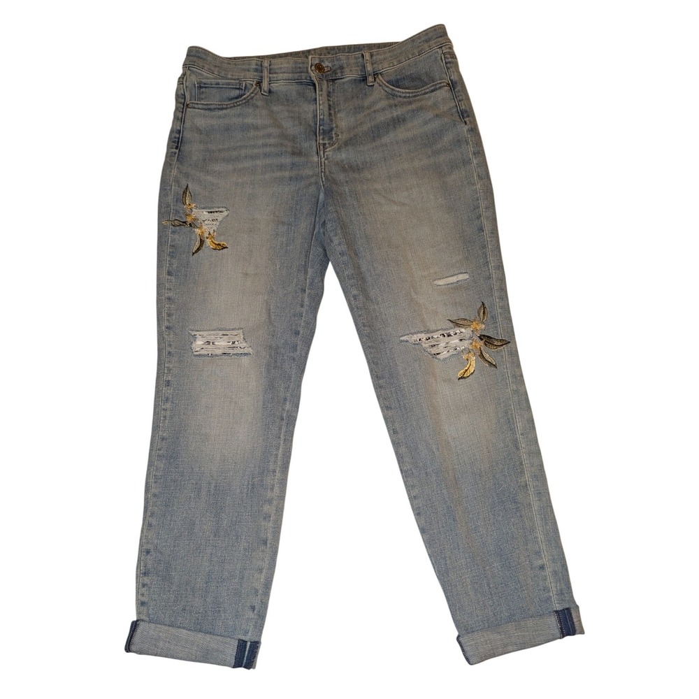 White House Black Market Soft Girlfriend Jean Embroidered Distressed Mid Rise 10